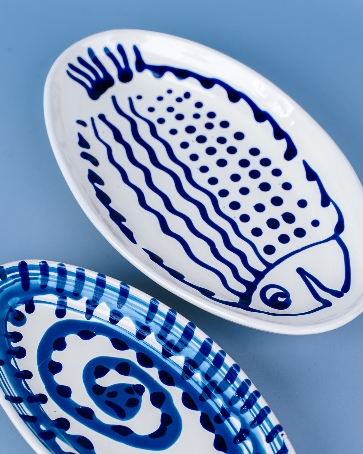 Livona-1954 Italiensk serveringsfad med håndmalet fisk | 30 cm
