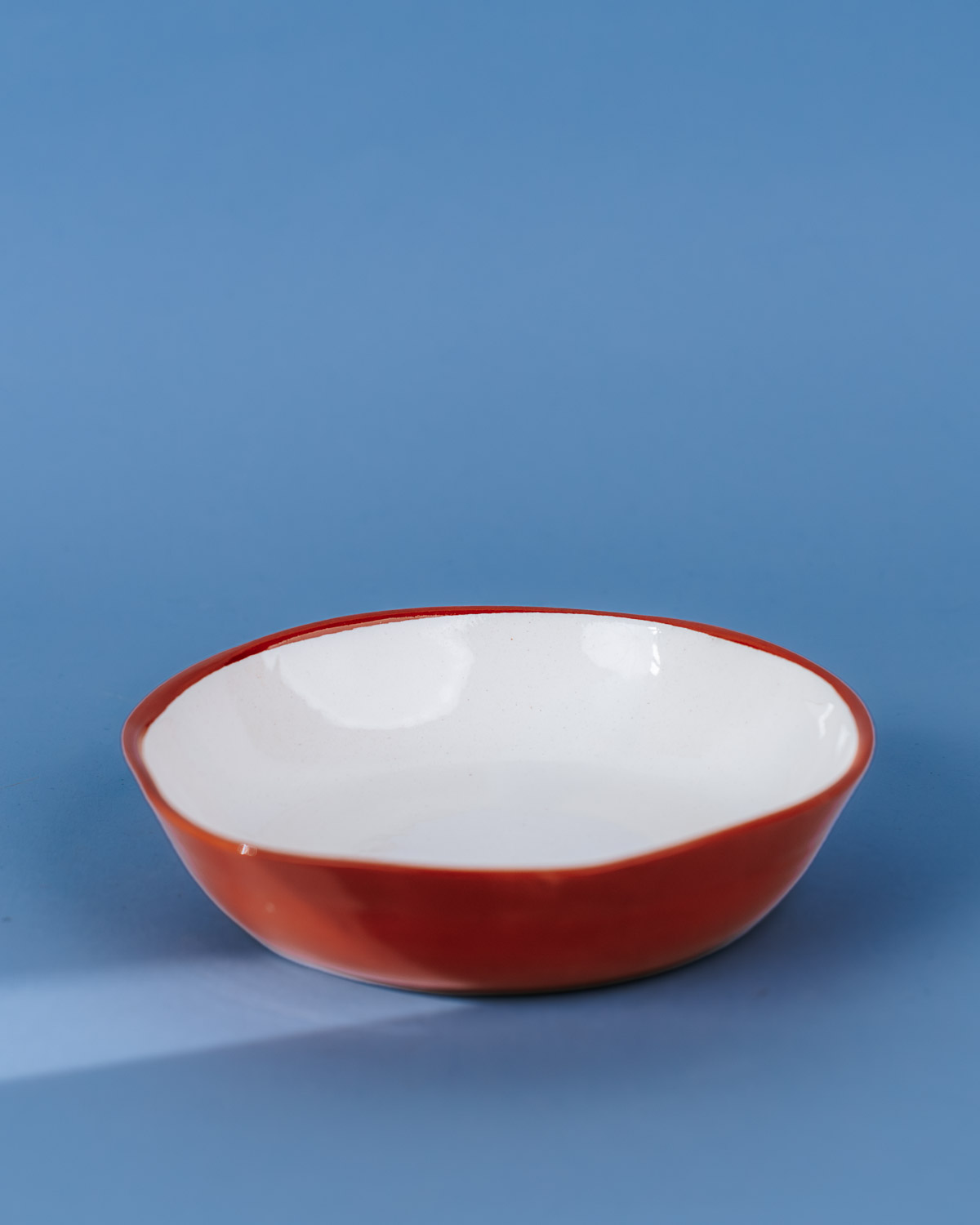 Livona-2811 Portugisisk håndlavet skål i organisk design | 17 cm